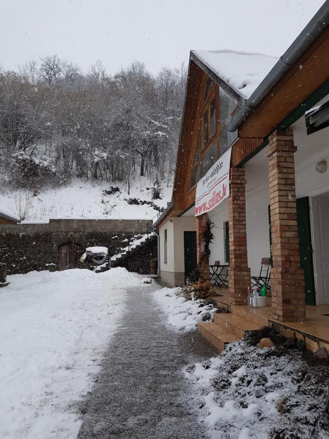 Boróka Vendégház Matrakeresztes Exterior foto